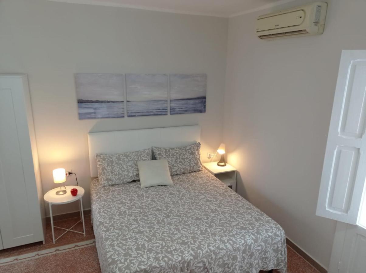 Bari Guest House Bagian luar foto